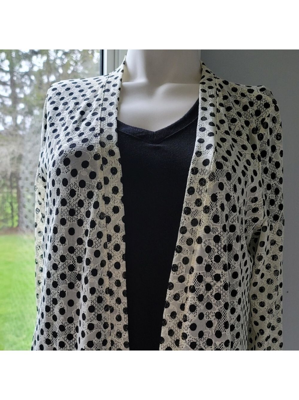 BRAND NEW! Lavena Black and White Polka-dot Cover